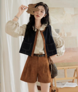 <b>百搭制型尽情打扮 蕊朵时髦女拆每天都是双十一</b>